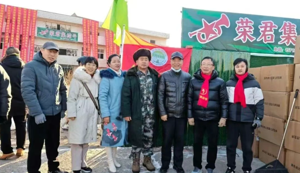 寒冬礪志，公益同行！  青島普利光威通信設備有限公司參加“衛生革命”公益行動，與老兵共筑愛心陣地